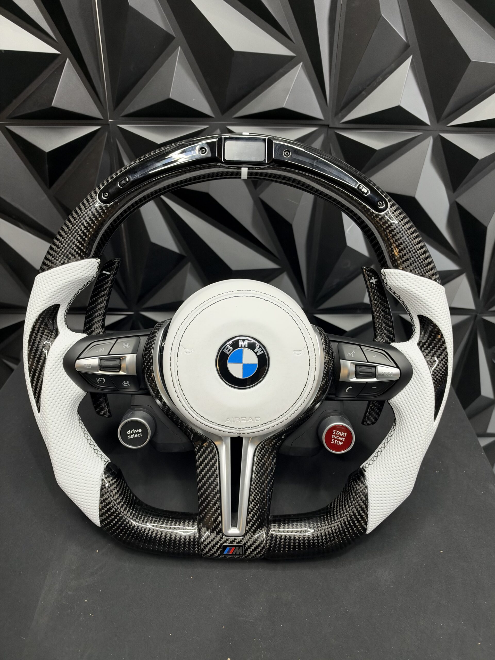volante BMW M botón arranque integrado